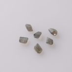 タンブル型のラブラドライト