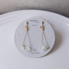 【Media】穂川果音さまに”No.010　Title:カサ・ミラ（Spain）”をご着用いただきました