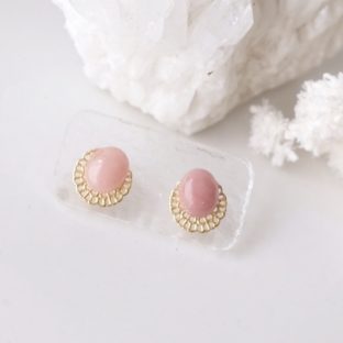 【ピアス／イヤリング】mini Cabochon(Oval)~ Guava Quartz~