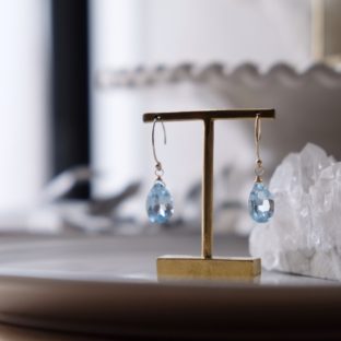 非公開: 【ピアス/イヤリング】Drop~Blue Topaz~