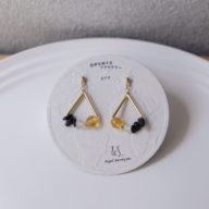 【ピアス／イヤリング】No.043 Title: エディンバラの怪談（Scotland）