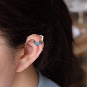 〖＆S.〗天然石のearcuff~Apatite~